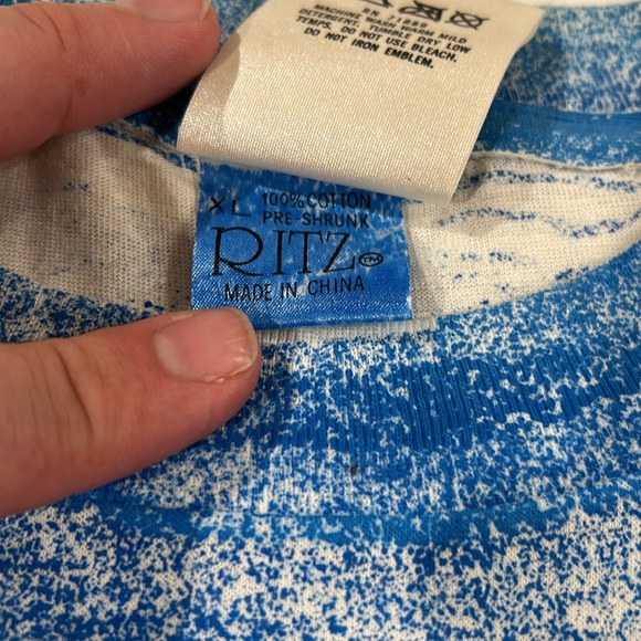 RARE, VTG, Michael Jordan & Magic Johnson Size XL 1992 T-Shirt amazing find!!! - Picture 13 of 16